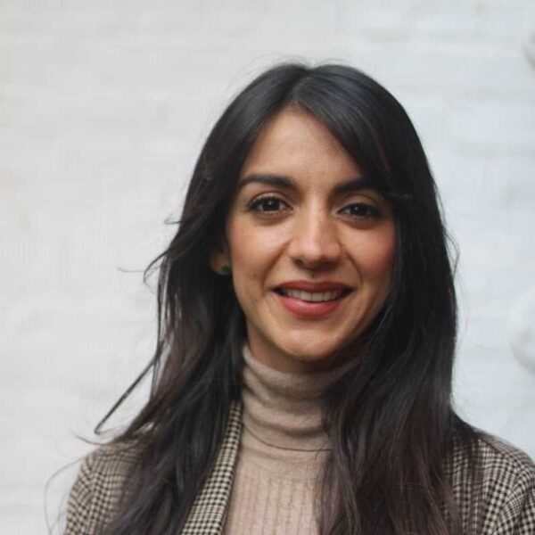 Laura Zapata Ospina – Safe Place Therapy Team