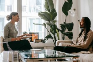 Why AI Chatbots Can’t Replace Human Therapists – real human connection